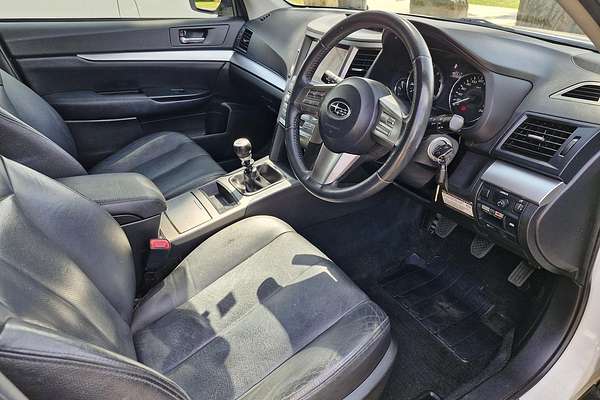 2012 Subaru Outback 2.5i Premium 4GEN