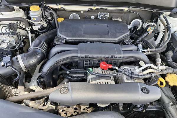 2012 Subaru Outback 2.5i Premium 4GEN
