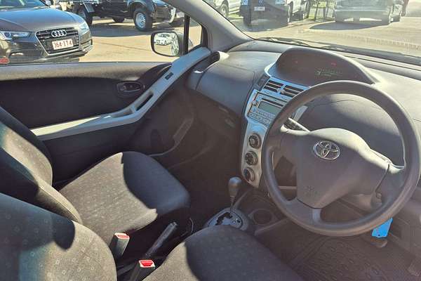 2005 Toyota Yaris YR NCP90R
