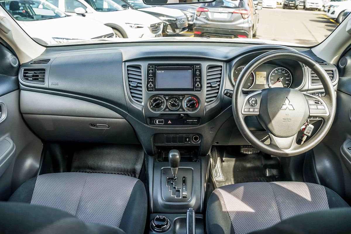 2018 Mitsubishi Triton GLX MQ 4X4