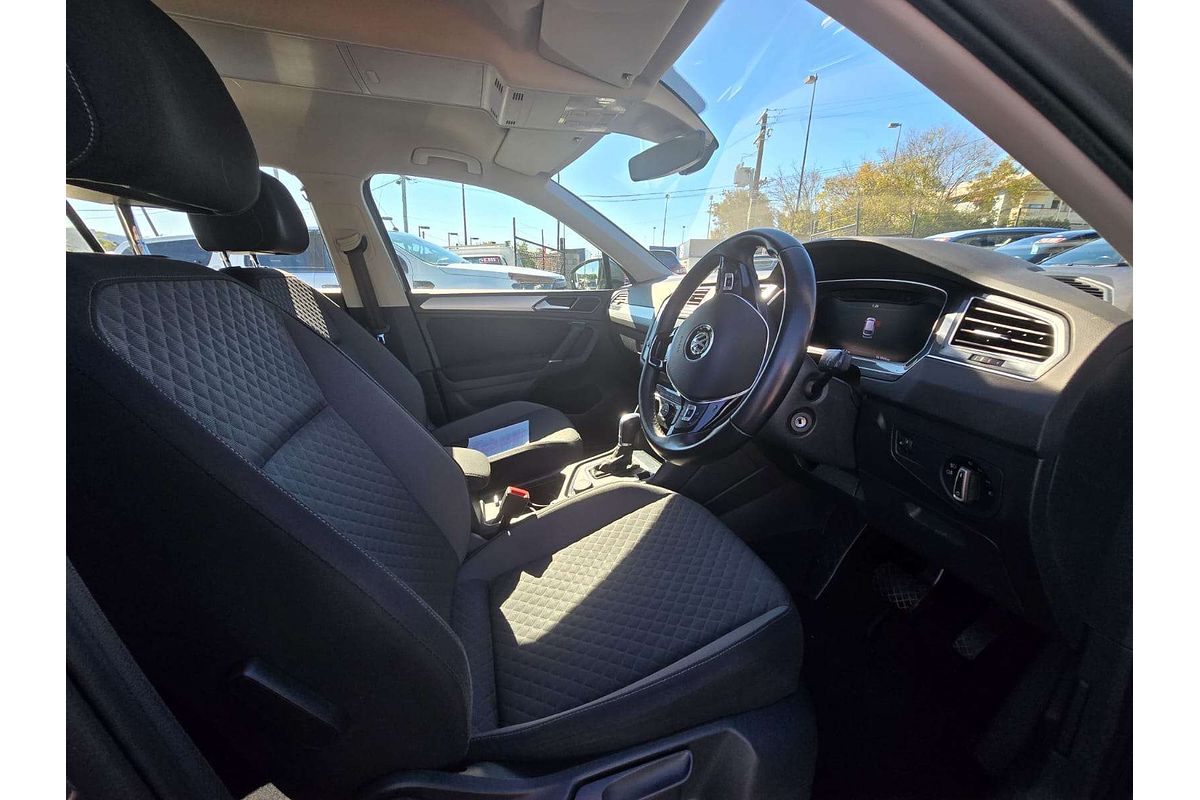2016 Volkswagen Tiguan 132TSI Comfortline 5N