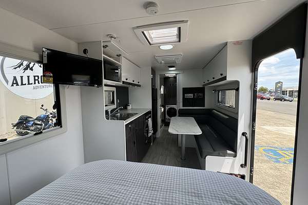 2025 Viscount V2 Family - 3 Bunk Premium