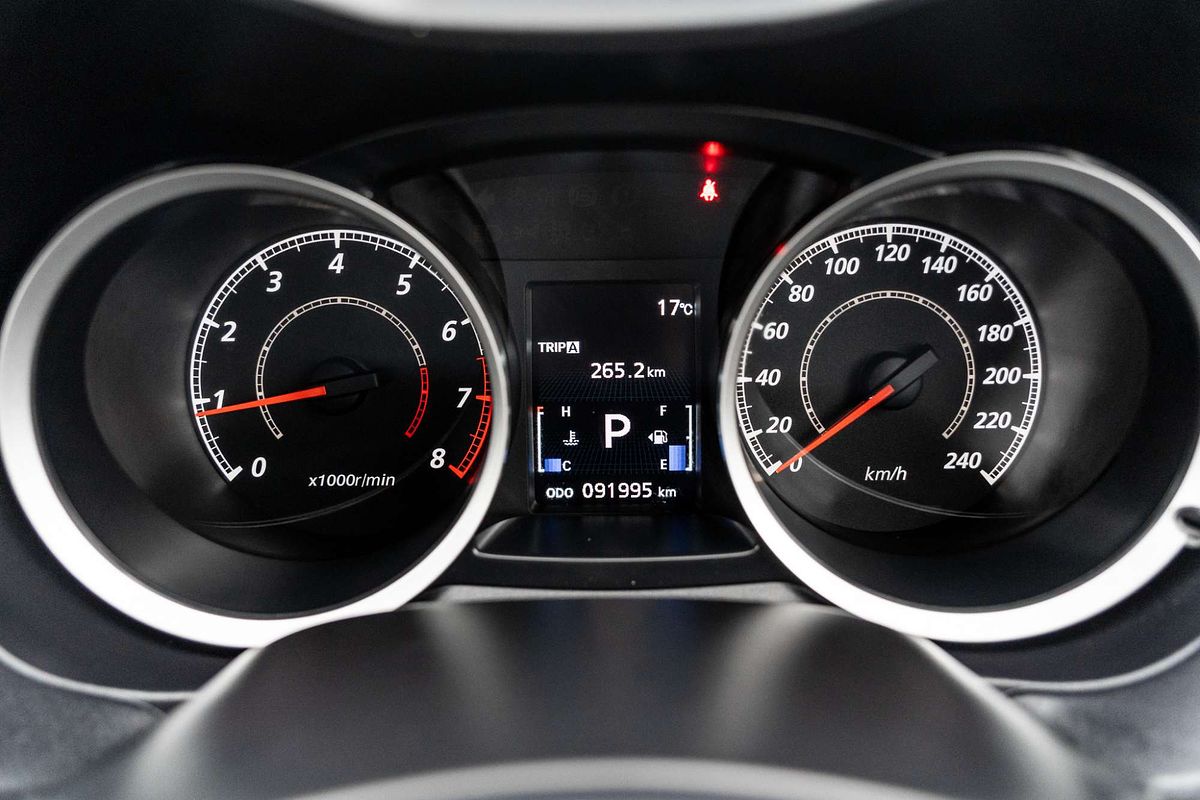 2013 Mitsubishi Lancer LX CJ