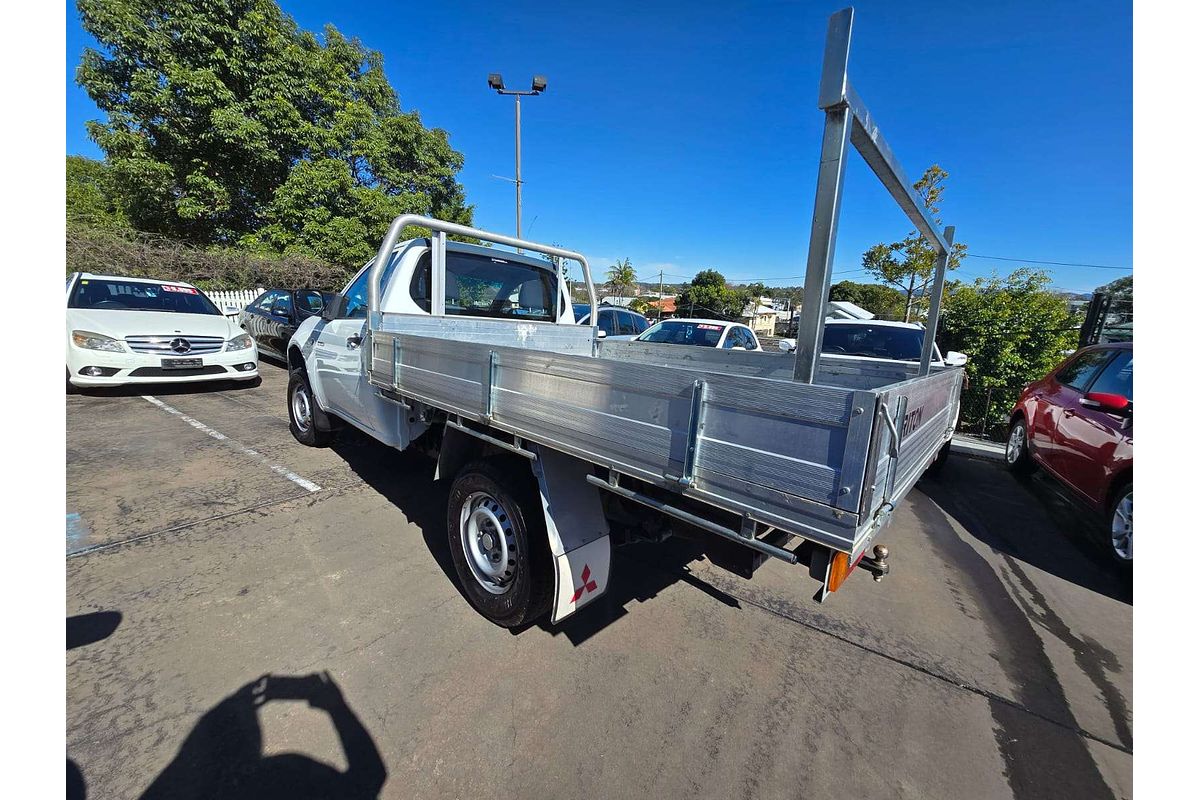 2014 Mitsubishi Triton GL MN Rear Wheel Drive