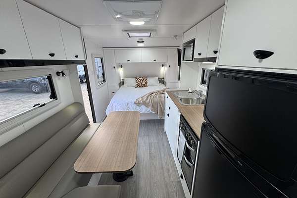 2025 Viscount V2 Family 2 Bunk