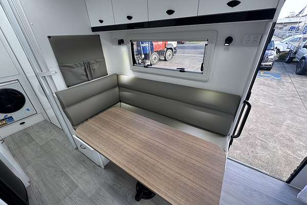 2025 Viscount V2 Family 2 Bunk