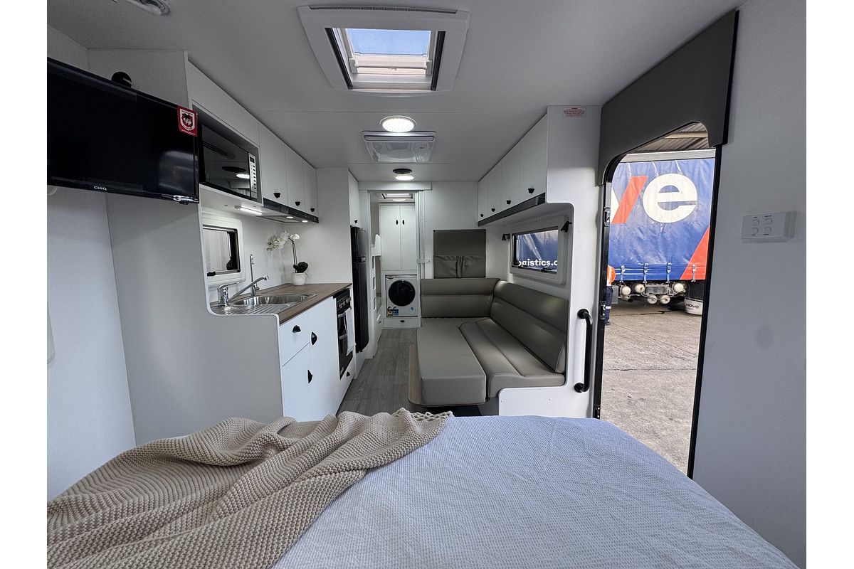 2025 Viscount V2 Family 2 Bunk