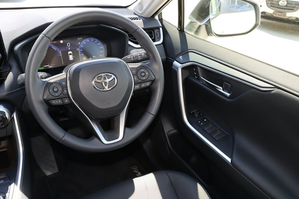 2024 Toyota RAV4 Cruiser AXAH54R