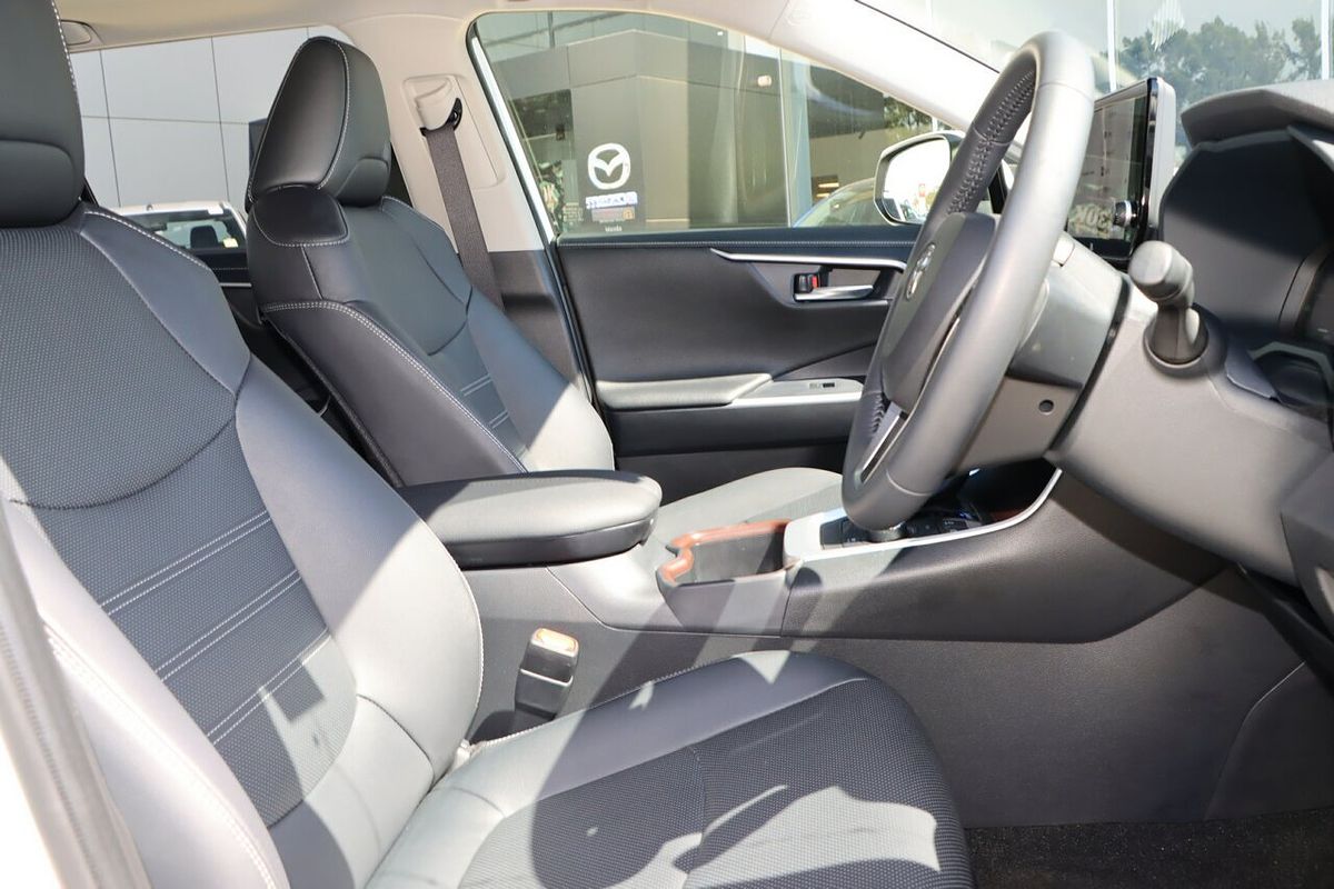 2024 Toyota RAV4 Cruiser AXAH54R