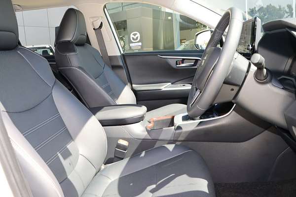 2024 Toyota RAV4 Cruiser AXAH54R