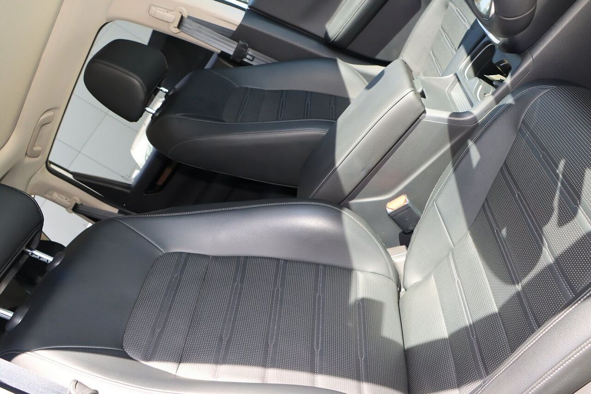 2023 Honda CR-V VTi LX RS