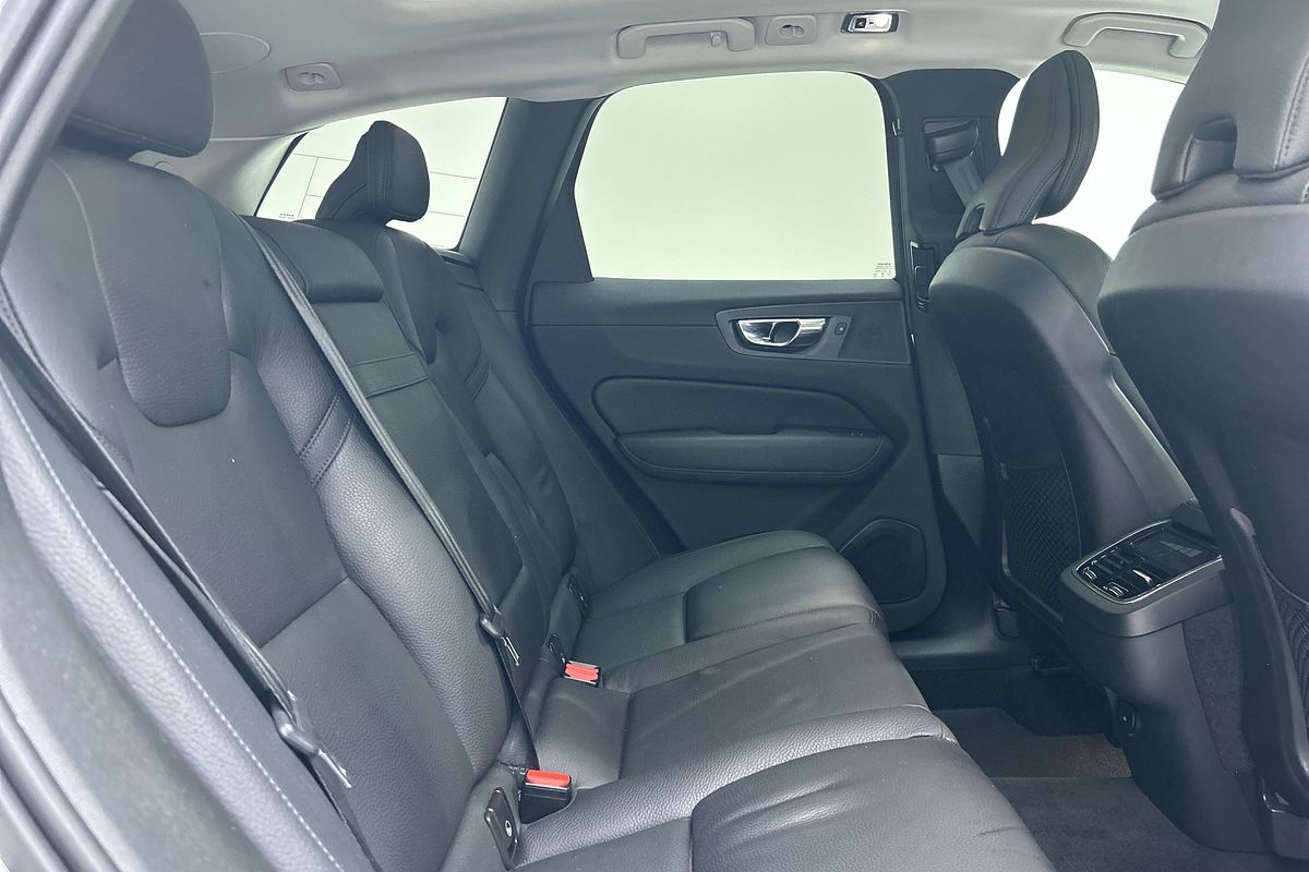 2020 Volvo XC60 D4 Inscription
