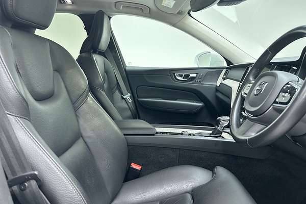 2020 Volvo XC60 D4 Inscription