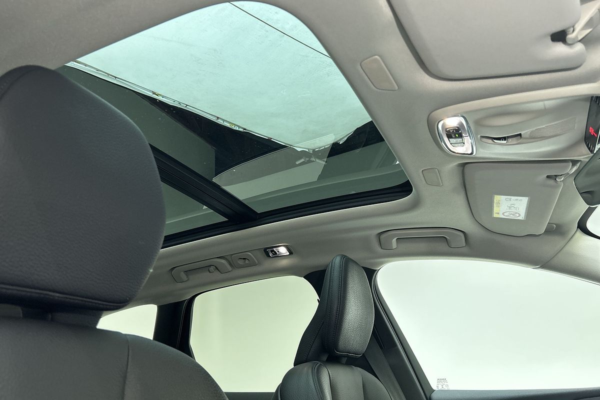 2020 Volvo XC60 D4 Inscription