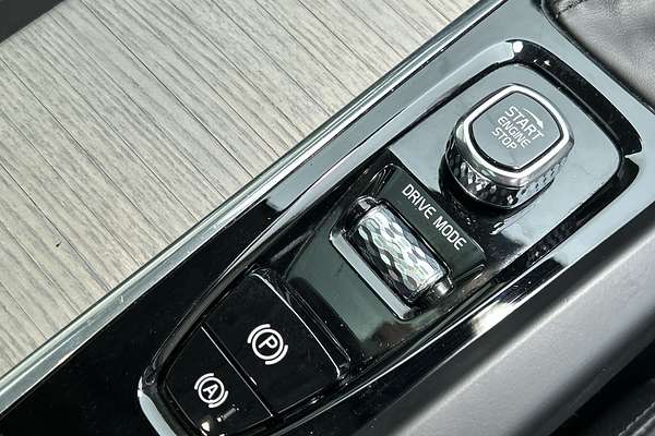 2020 Volvo XC60 D4 Inscription