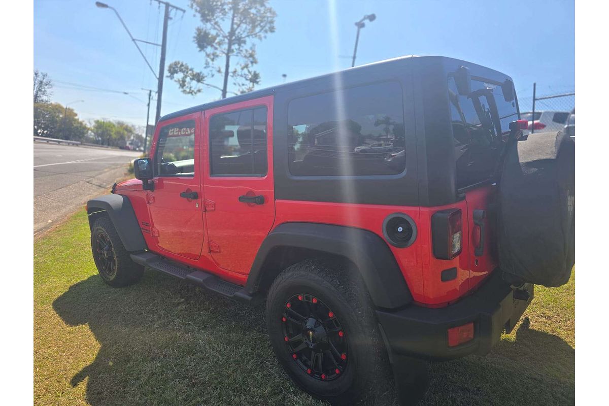 2013 Jeep Wrangler Unlimited Sport JK
