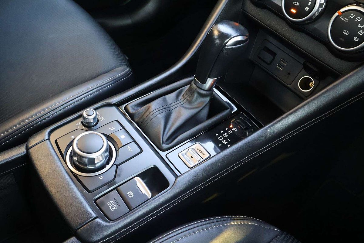 2019 Mazda CX-3 sTouring DK