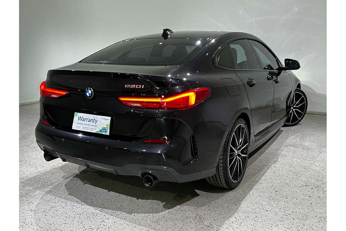 2022 BMW 2 Series 220i M Sport F44