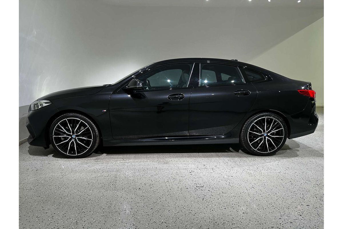 2022 BMW 2 Series 220i M Sport F44