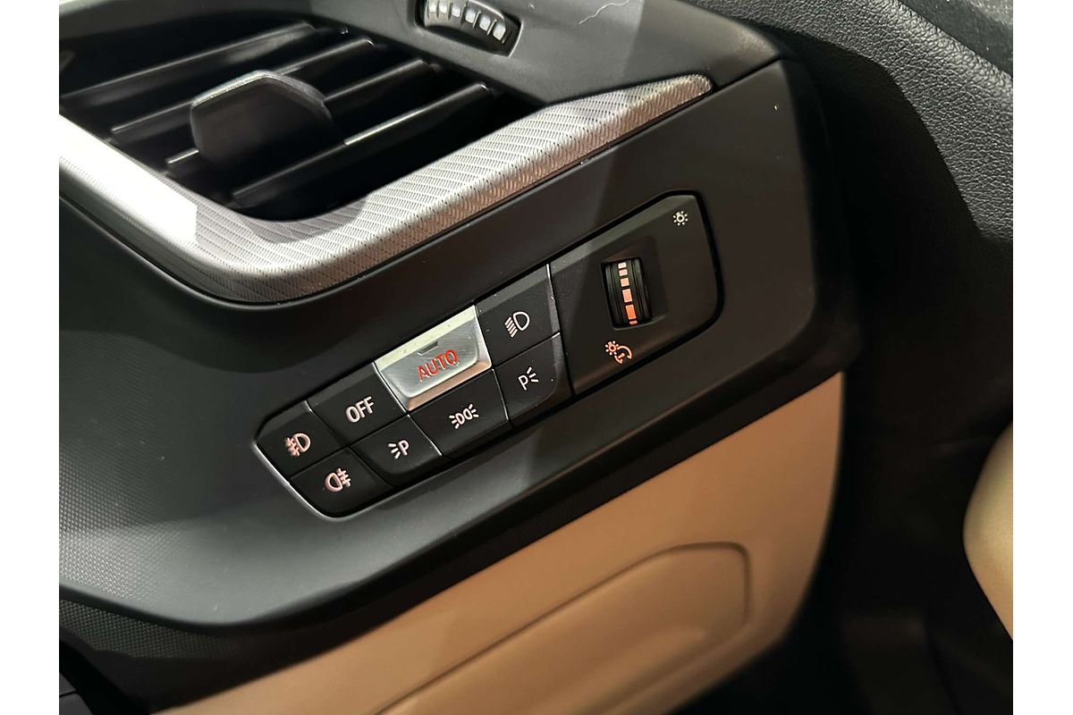 2022 BMW 2 Series 220i M Sport F44