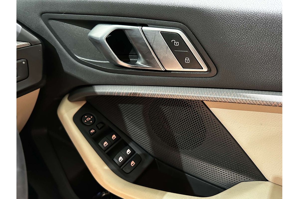 2022 BMW 2 Series 220i M Sport F44