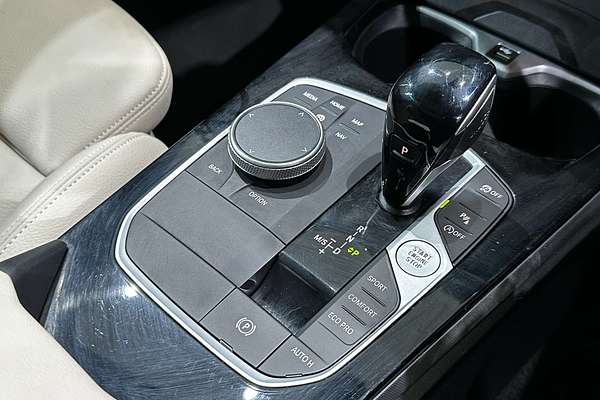 2022 BMW 2 Series 220i M Sport F44