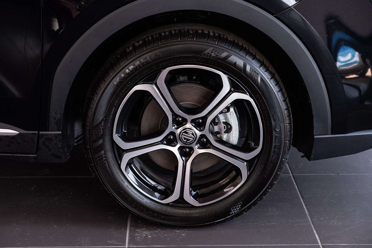 2025 MG ZS Essence Hybrid+ ZS32