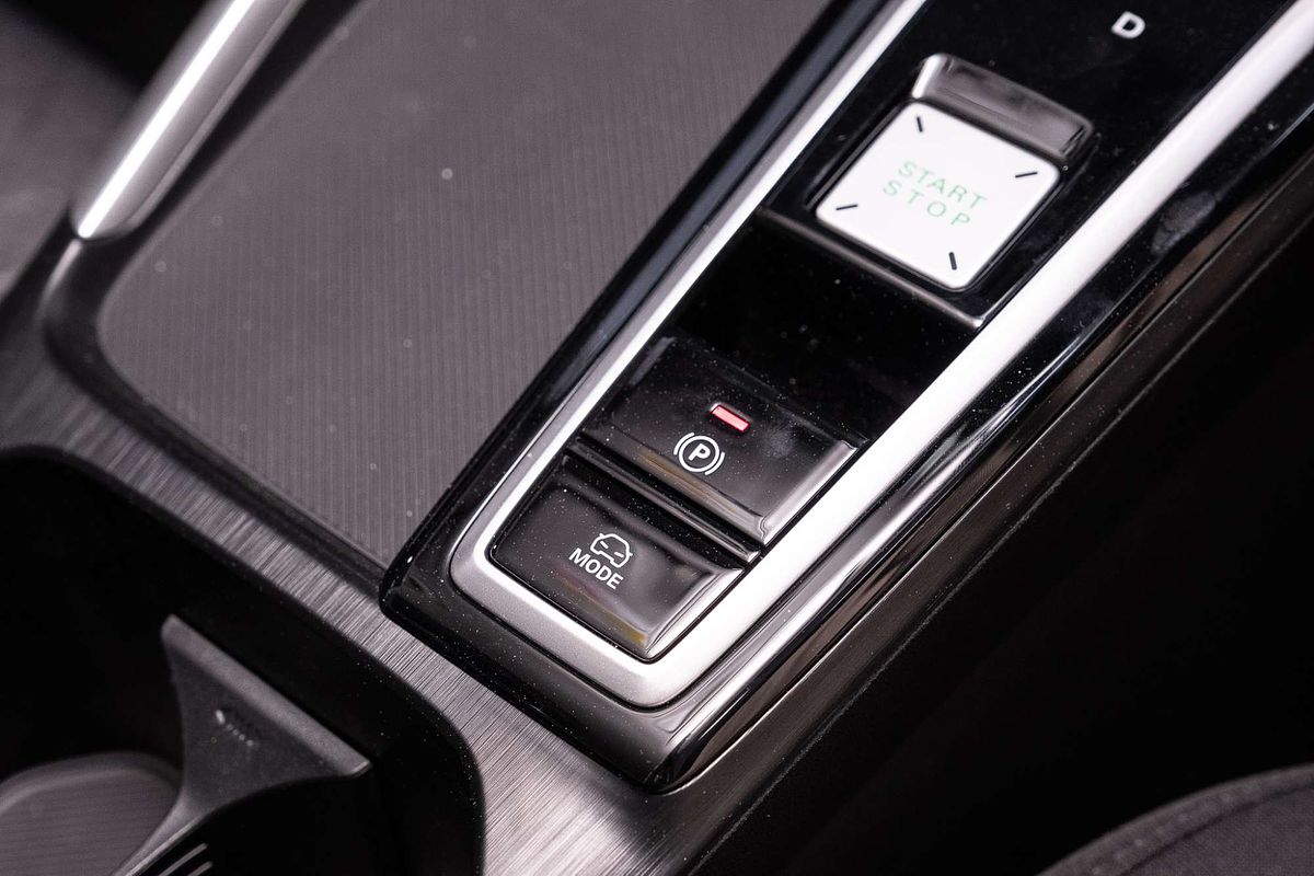 2025 MG ZS Essence Hybrid+ ZS32