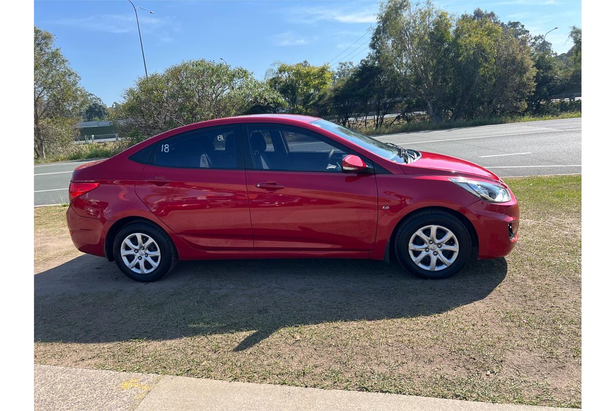2012 Hyundai Accent Active RB
