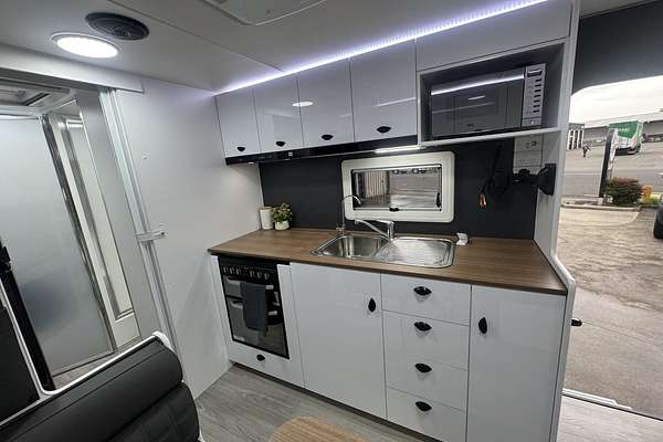 2025 Viscount V3 Family - 3 Bunk Premium