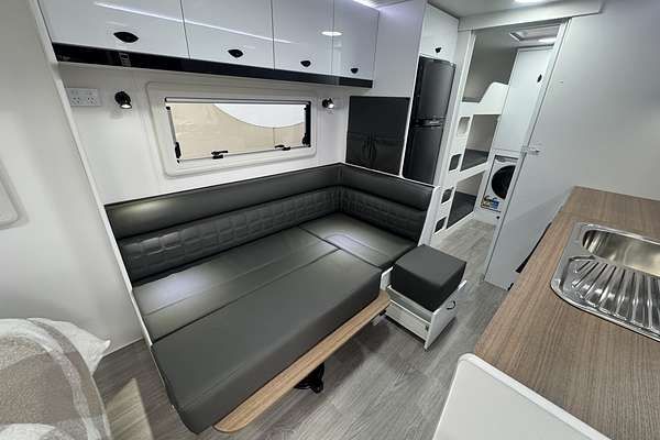2025 Viscount V3 Family - 3 Bunk Premium