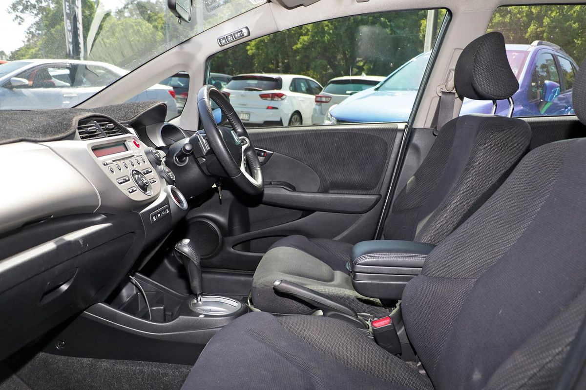 2012 Honda Jazz Vibe-S GE