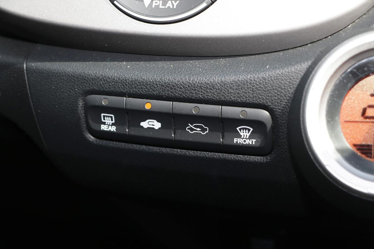 2012 Honda Jazz Vibe-S GE