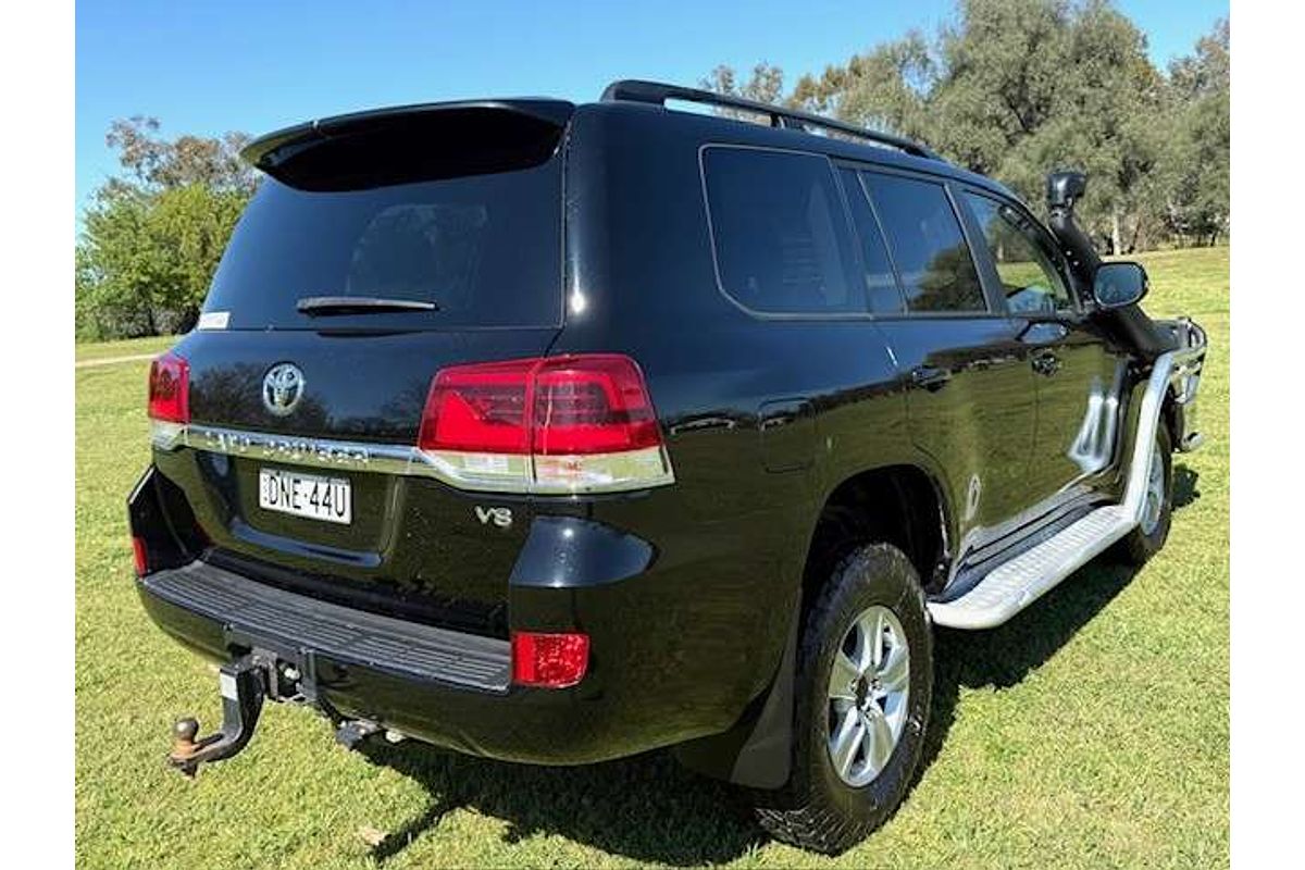 2017 Toyota Landcruiser GXL VDJ200R
