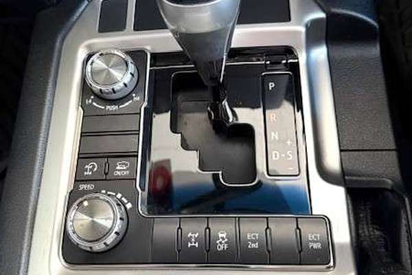 2017 Toyota Landcruiser GXL VDJ200R