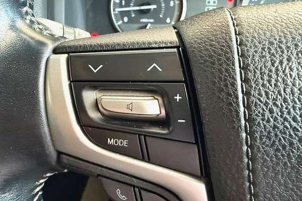 2017 Toyota Landcruiser GXL VDJ200R