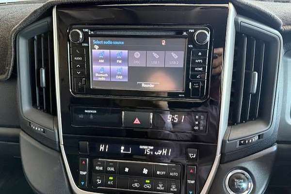 2017 Toyota Landcruiser GXL VDJ200R