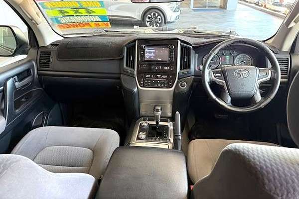 2017 Toyota Landcruiser GXL VDJ200R