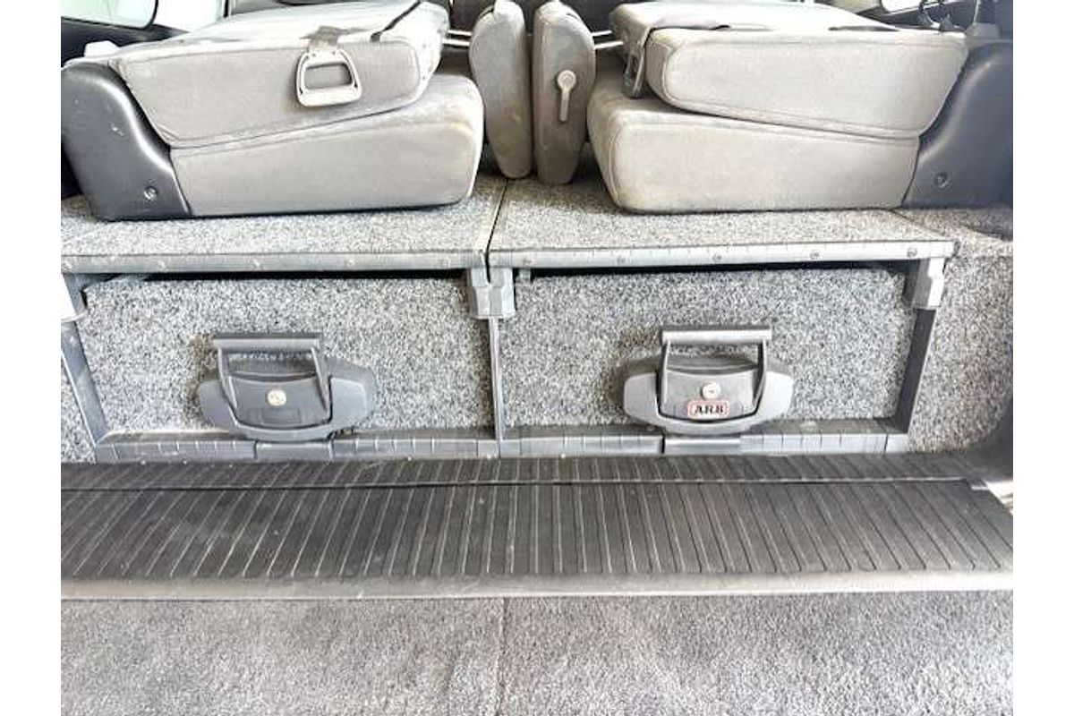 2017 Toyota Landcruiser GXL VDJ200R