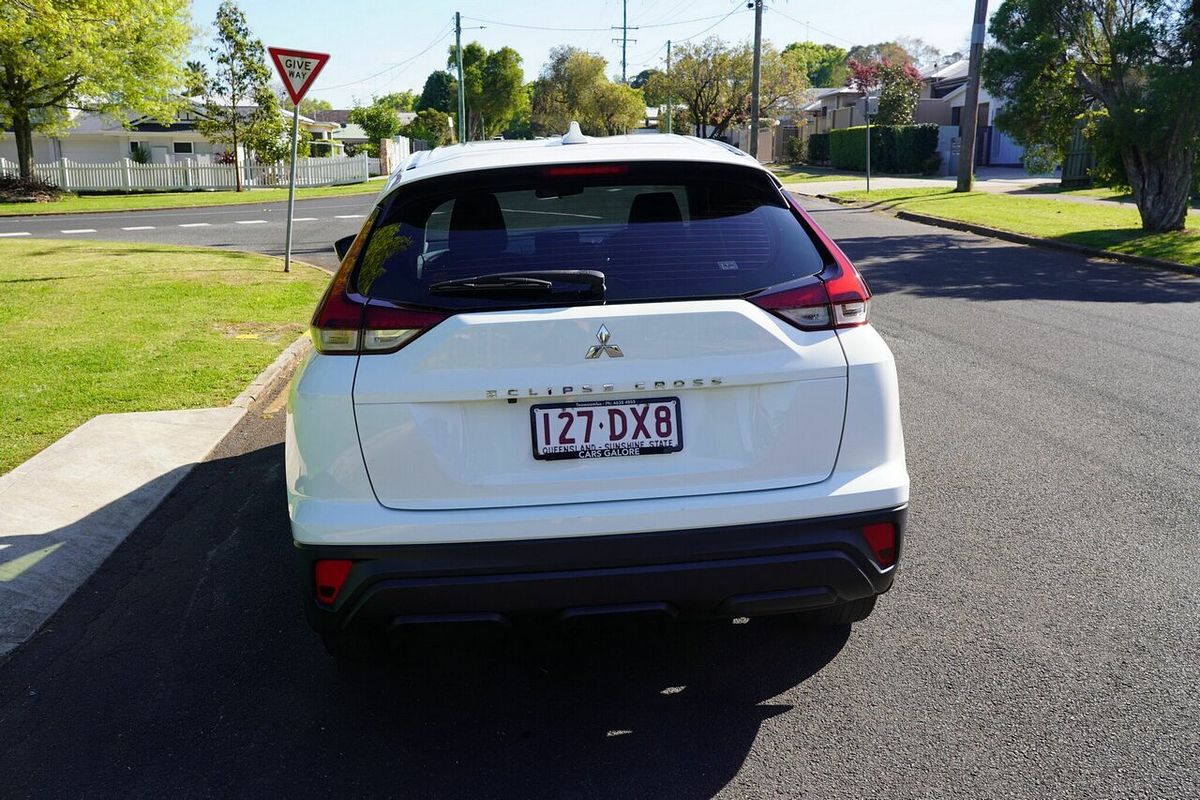 2022 Mitsubishi Eclipse Cross LS YB