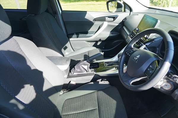 2022 Mitsubishi Eclipse Cross LS YB