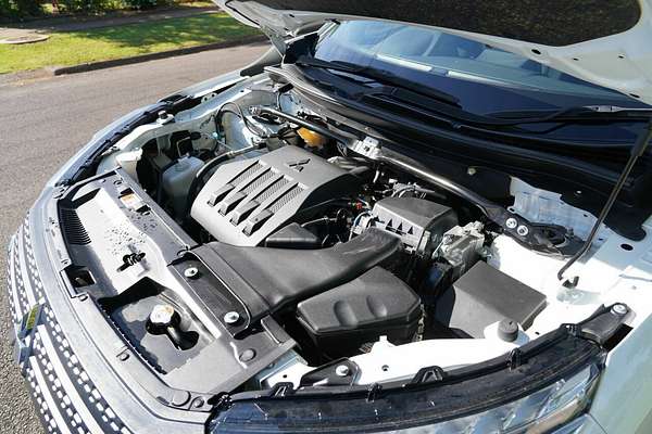 2022 Mitsubishi Eclipse Cross LS YB