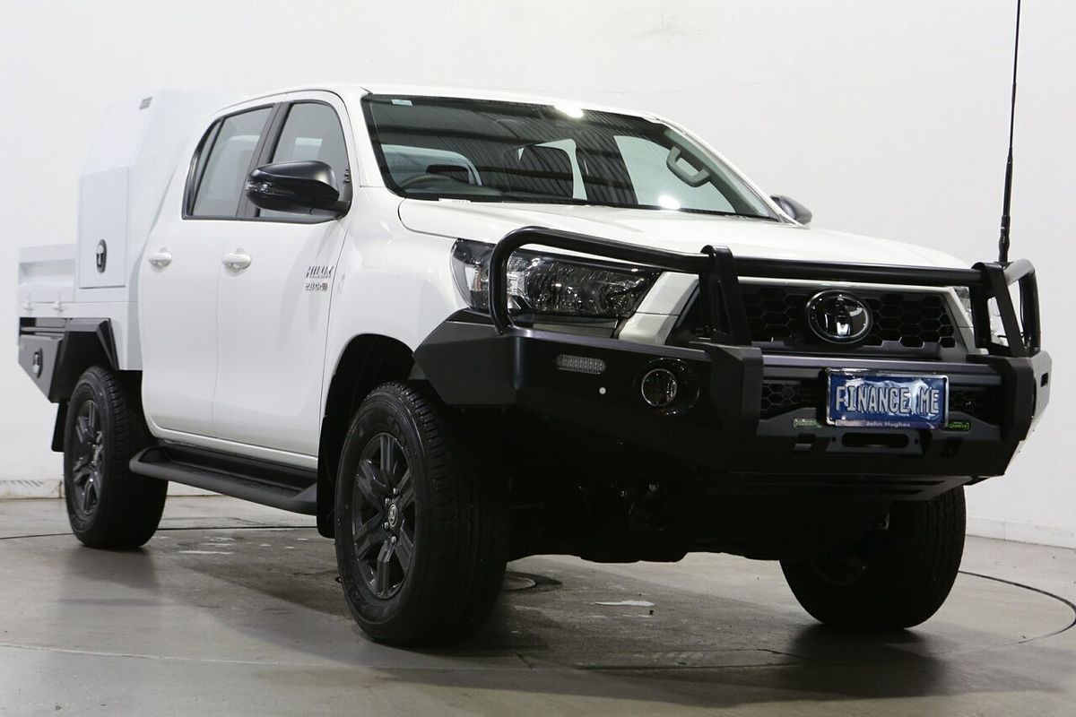 2025 Toyota Hilux SR GUN126R 4X4