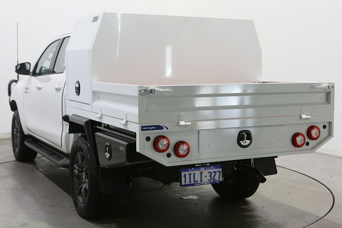 2025 Toyota Hilux SR GUN126R 4X4
