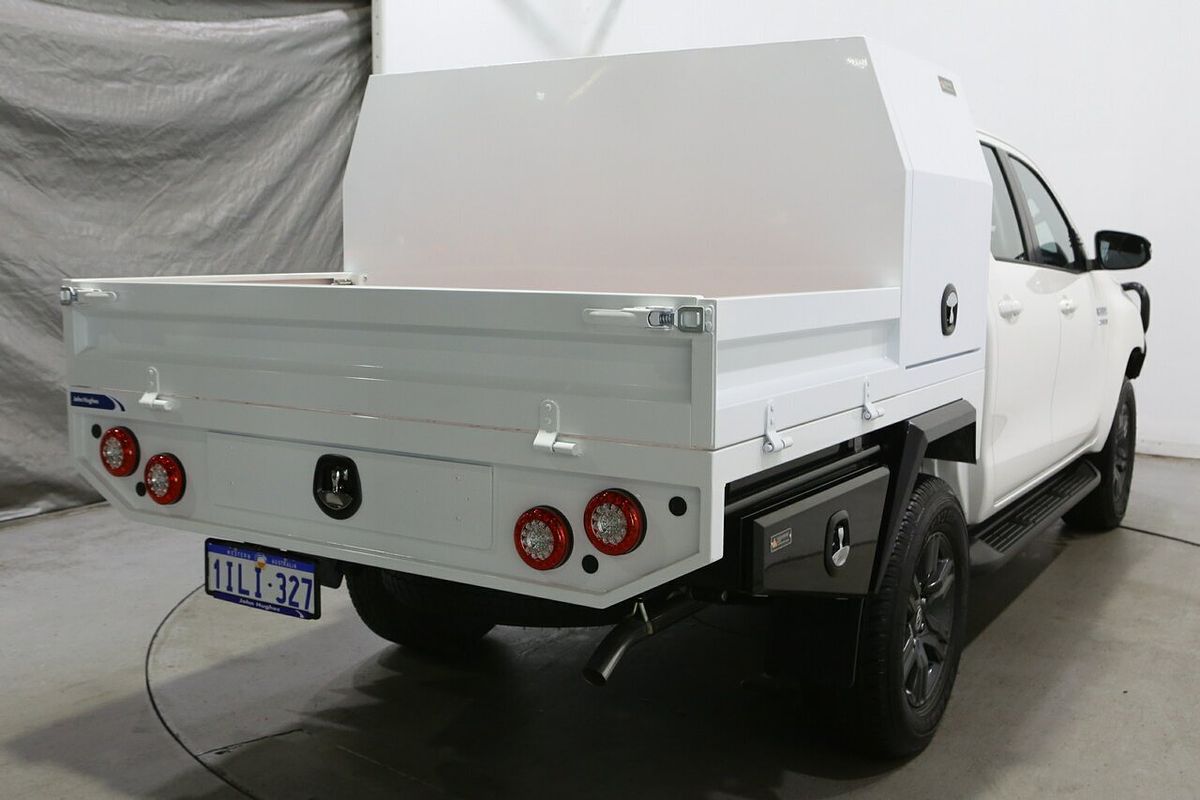 2025 Toyota Hilux SR GUN126R 4X4