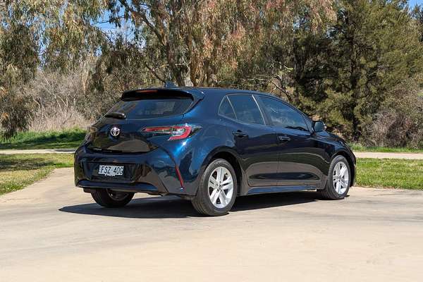 2020 Toyota Corolla Ascent Sport MZEA12R