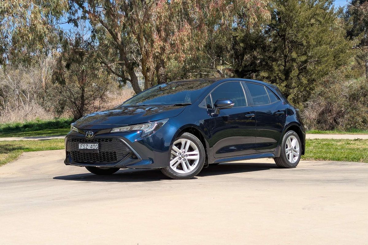 2020 Toyota Corolla Ascent Sport MZEA12R