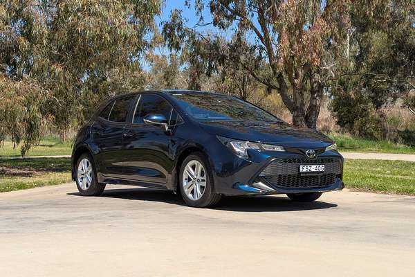 2020 Toyota Corolla Ascent Sport MZEA12R