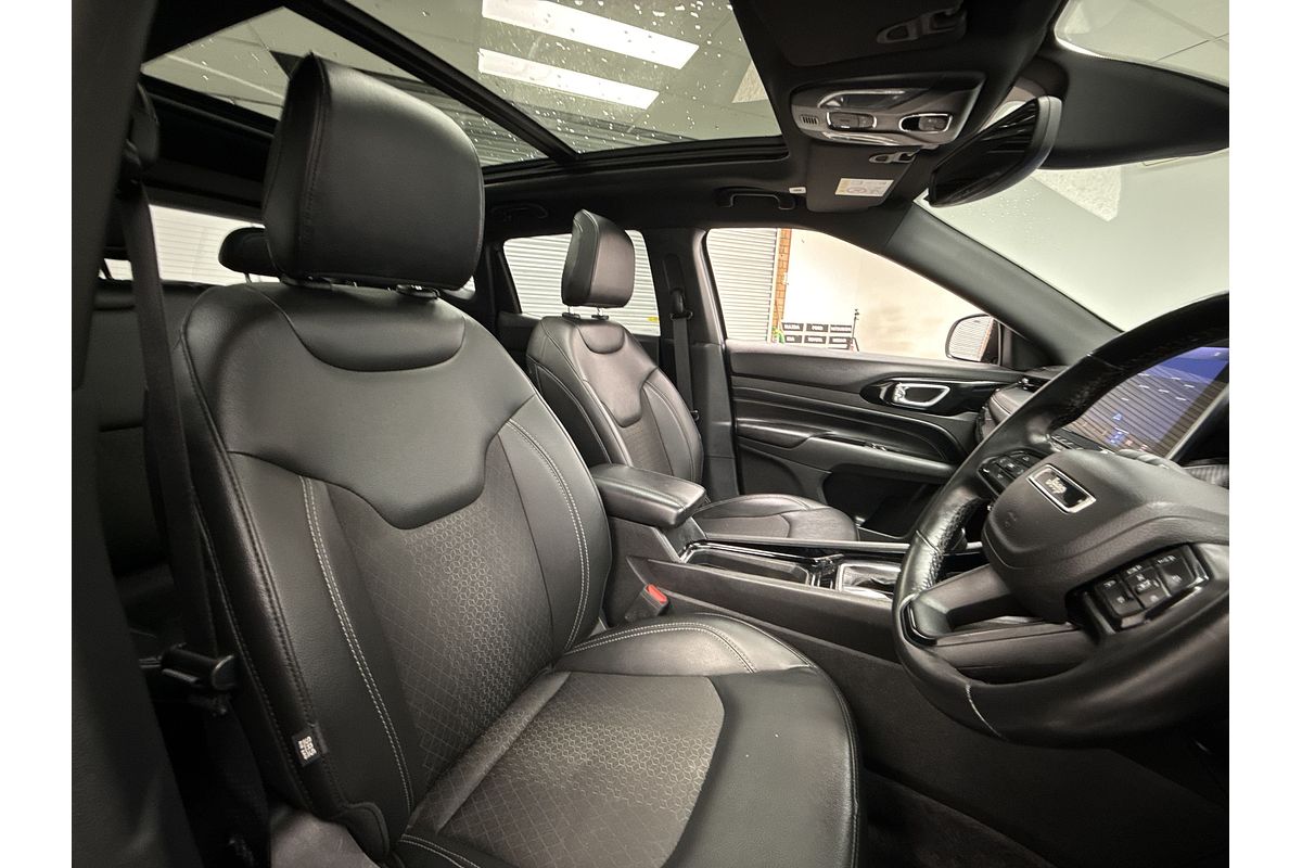 2023 Jeep Compass Night Eagle M6
