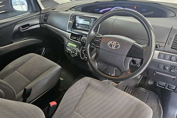 2016 Toyota Tarago GLi ACR50R